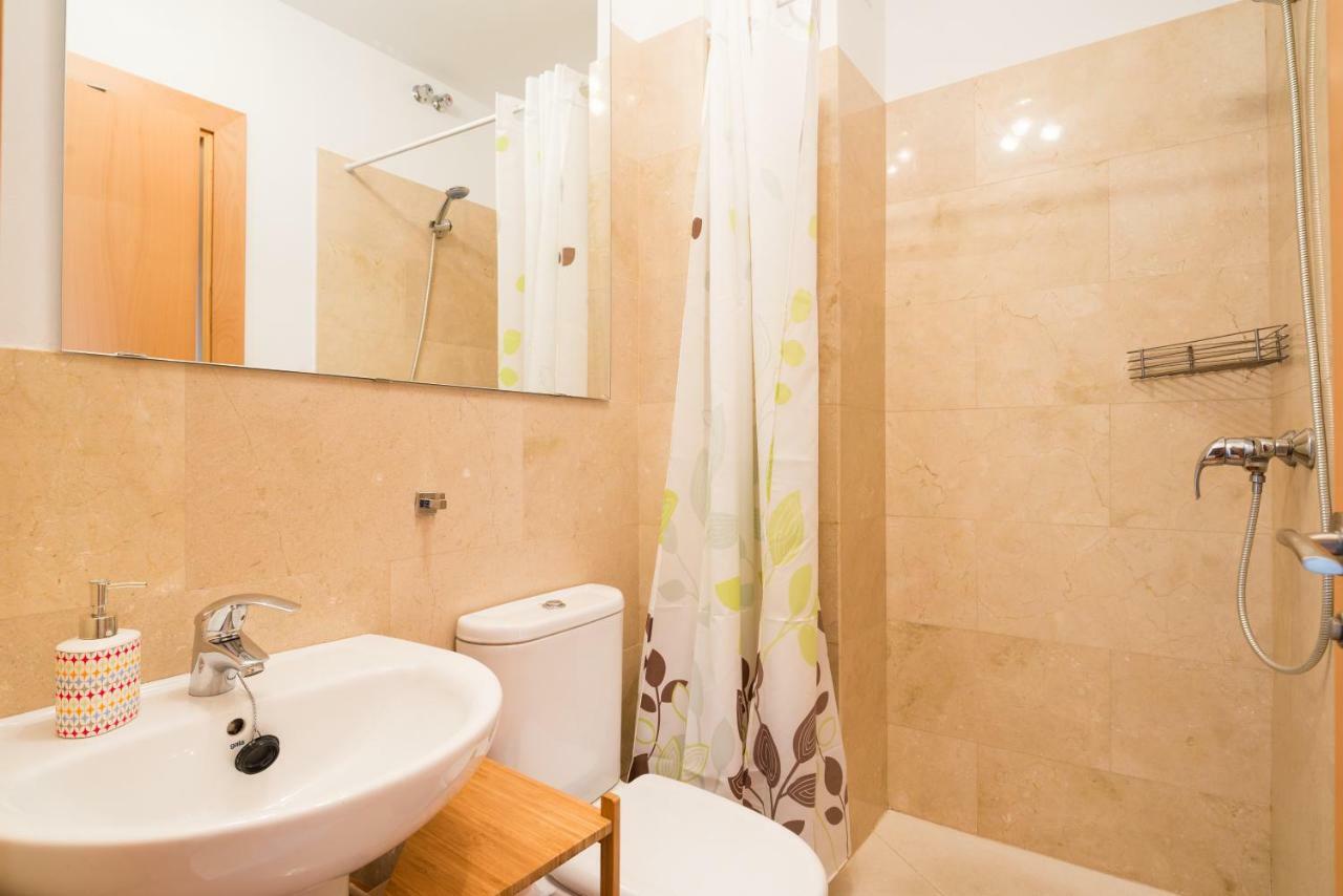 A Dos Pasos De Todo Apartment Малага Екстериор снимка