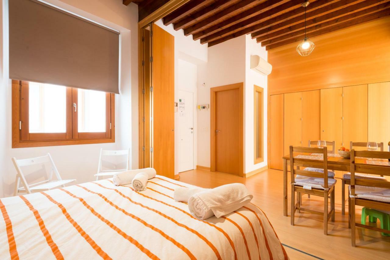 A Dos Pasos De Todo Apartment Малага Екстериор снимка